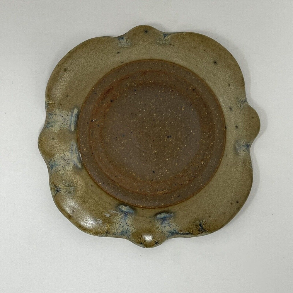 Small Round Glass Crystal Bottom Scalloped Edge Trinket Dish Ashtray Multicolor - Picture 6 of 11